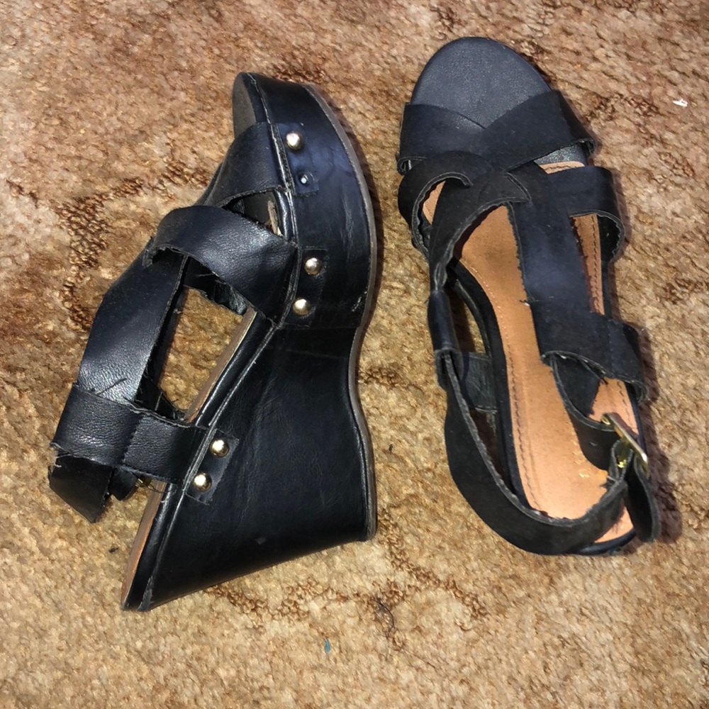 Wedges - Picture 2 of 3